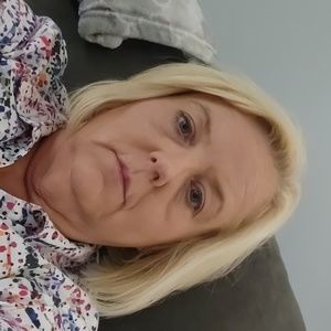 Meet your Posher, Sharon